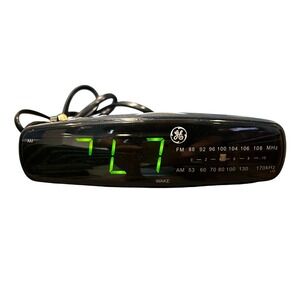 GE General Electric AM FM Alarm Clock Radio with Back‎ Up Battery TESTED